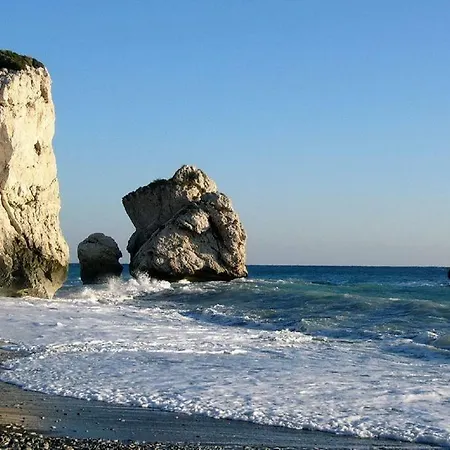 Faros Beach Appartments Апартаменты Пафос
