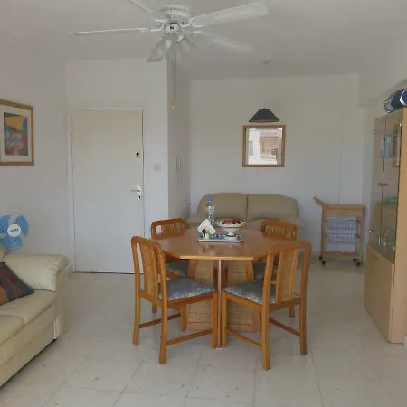 Faros Beach Appartments
